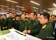 MND mission works with Viettel High Technology Industries Corporation